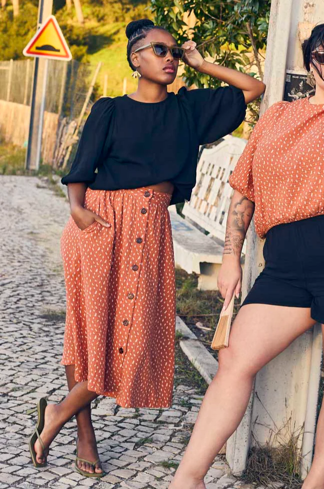 Cropped Blouse, Black - Image 9