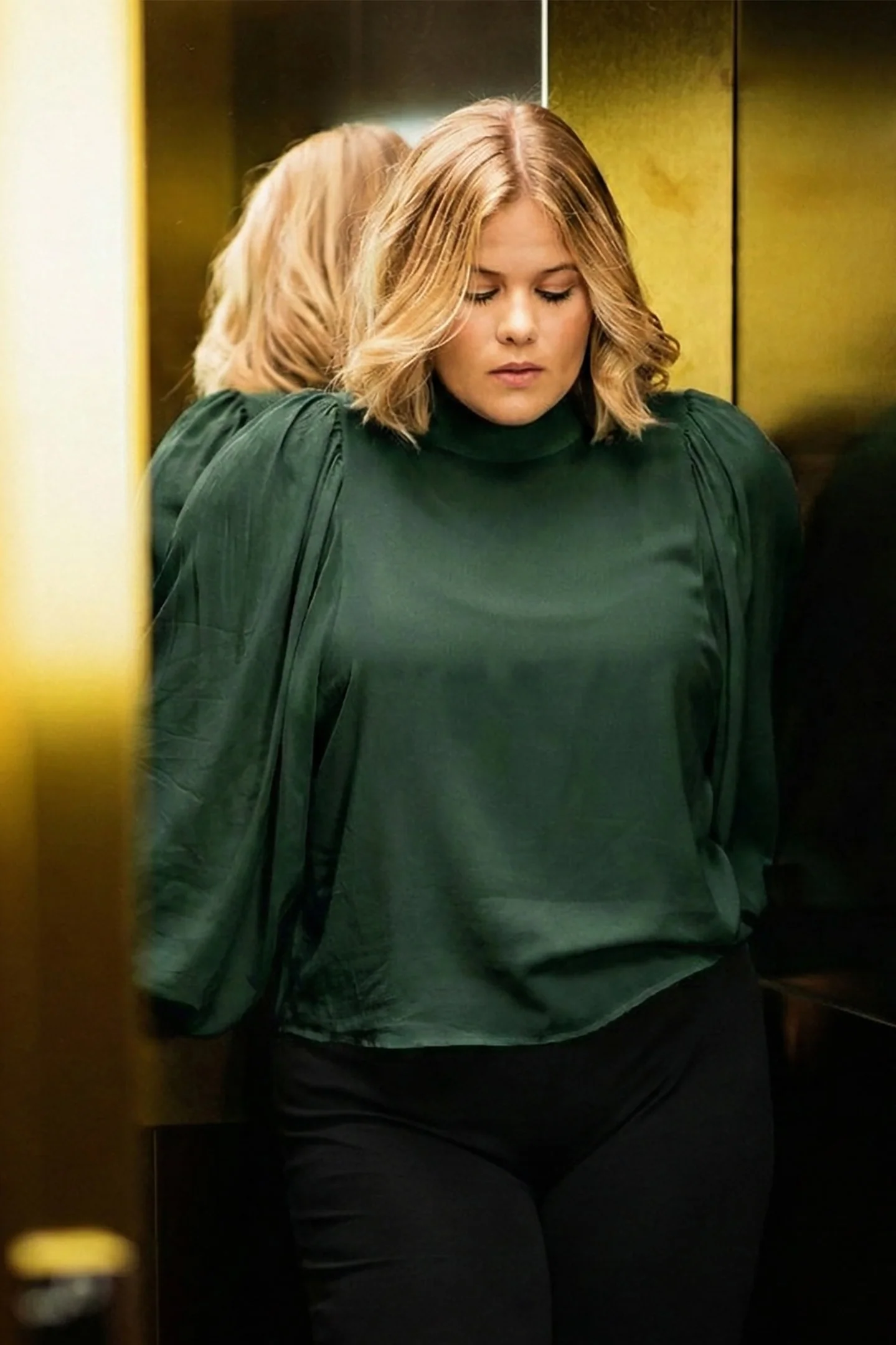 Puff Blouse, Dark Green - Image 5