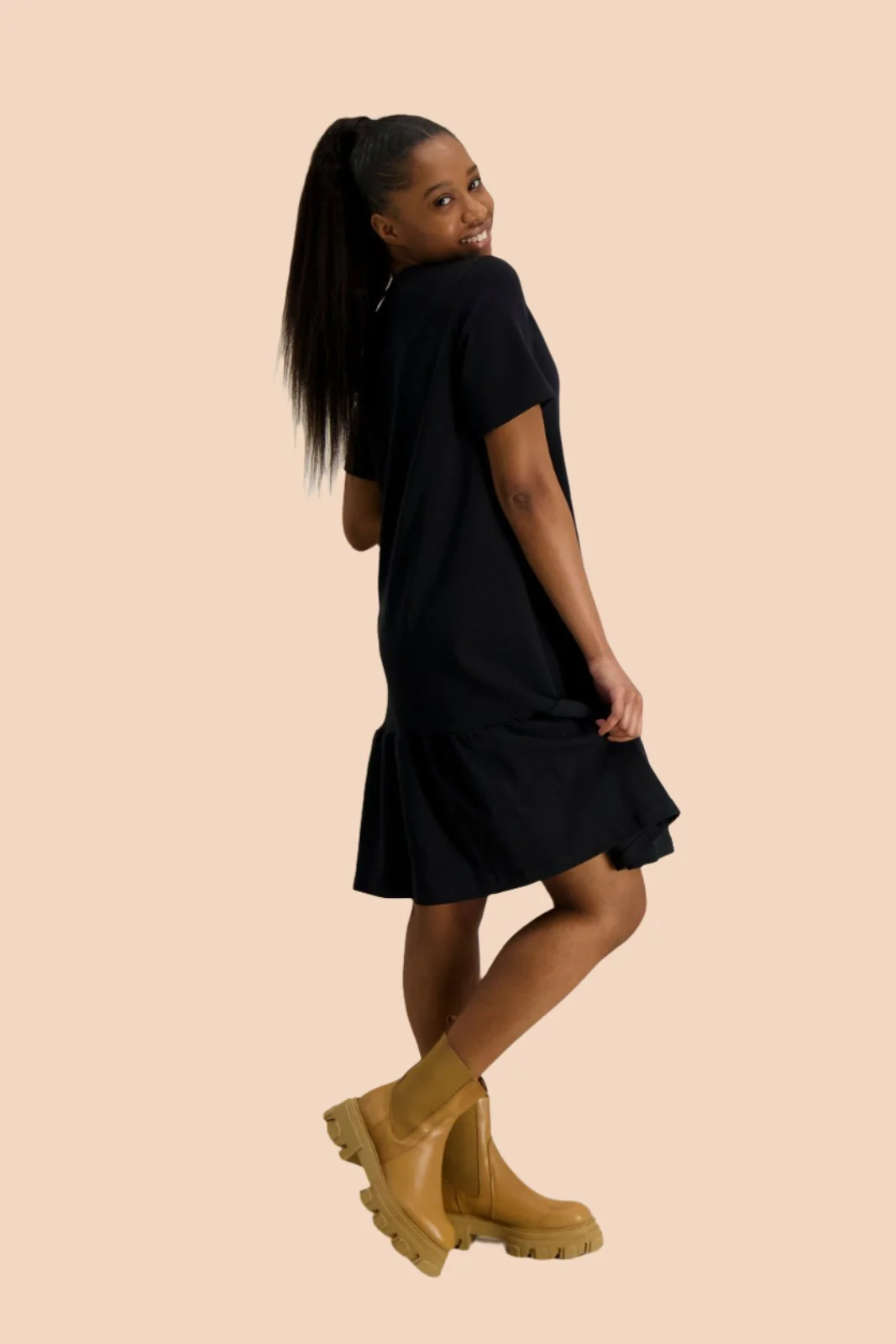Ruffle T-shirt Dress, Black - Image 9
